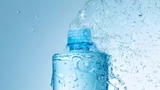 Разлагающийся пластик изобрели в Японии