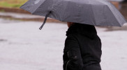 Штормовое предупреждение объявили сразу в нескольких регионах