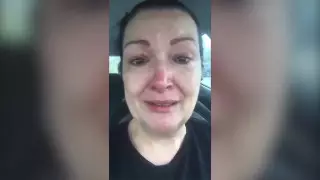 "Мы на коленях". Плачущая медсестра записала видео о COVID-19