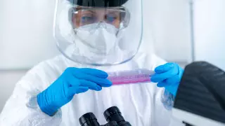 Расширен список тех, кто будет проходить тест на коронавирус в Алматы