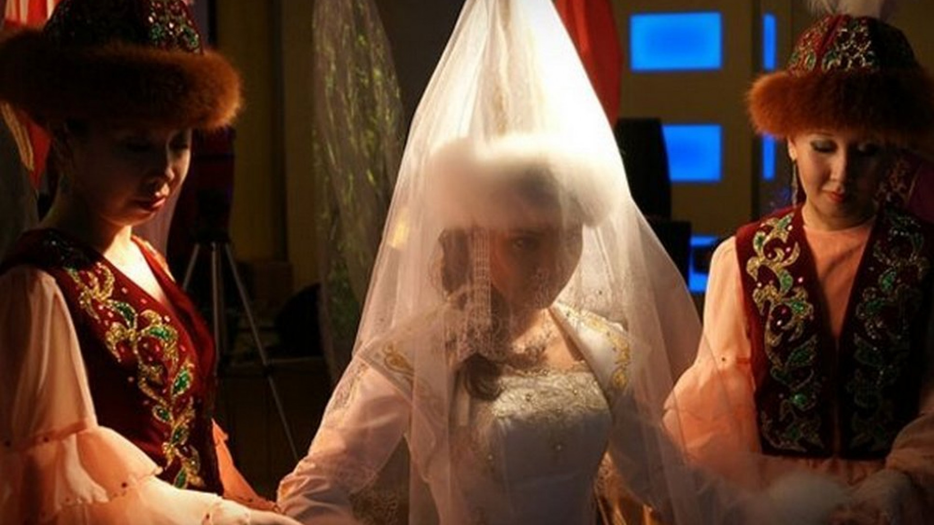 Салом жениху. Беташар. Обряд беташар. Казахский обряд беташар. Казахские Свадебные обряды.
