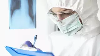 11-я смерть от COVID-19: у жителя ВКО диагностировали болезнь посмертно