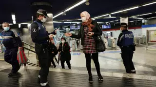 В Испании и Италии начали ослаблять карантин