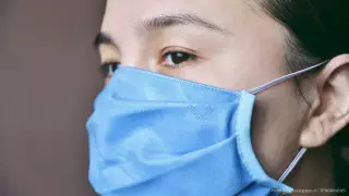 20-летняя девушка из Шымкента, заболевшая коронавирусом, прилетела из Варшавы