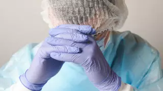 Биртанов обратился к медикам из-за "диванных критиков"