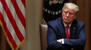 Трамп допустил снятие ограничений из-за коронавируса до 1 мая