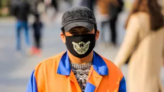 "Үйден шықпаңыздар". Науқастардың 70 пайызында аурудың белгісі жоқ