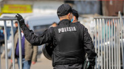 Сельчане выбили окна в стационаре, требуя его закрытия в Алматинской области