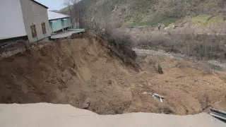 Крупнейший за 5 лет оползень сошел в Алматы