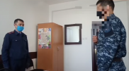 "Оставь на сигареты". Сотрудника СОБРа и его командира наказали в Павлодаре