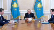 Елбасы поручил запустить программу восстановления экономики