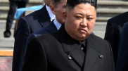 Китай направил медиков в КНДР для консультации Ким Чен Ына