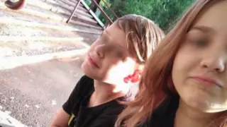 Беременная 13-летняя школьница и ее 10-летний друг раскрыли пол будущего ребенка