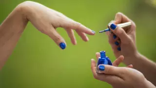 В США мэр нарушила карантин ради маникюра