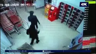 Пара за 40 минут ограбила 3 магазина в центре Караганды