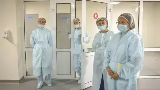 Многие медики недооценили высокую заразность коронавируса - вице-министр Бюрабекова