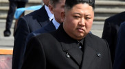 Журналистов заинтересовала точка на руке Ким Чен Ына, которой не было раньше