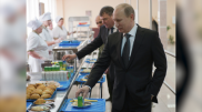Шеф-повар Кремля рассказал о питании Горбачева, Ельцина и Путина