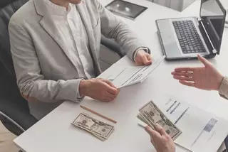 Финансовую пирамиду организовала семейная пара из Тараза