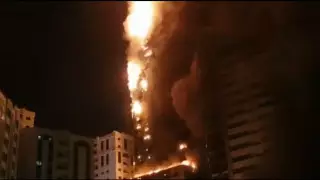 Небоскреб загорелся в ОАЭ