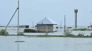 Более тысячи домов построят для пострадавших после наводнения в Туркестанской области