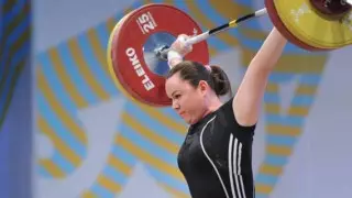 Призерку Олимпиады Анну Нурмухамбетову дисквалифицировали за допинг