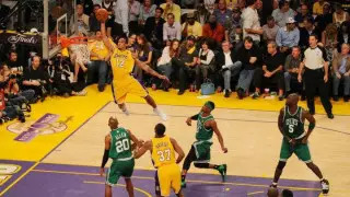 Двукратный чемпион НБА открыл стрельбу из ружья по людям