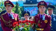 Генерал Сабит Тауланов поздравил ветеранов Казахстана с Днем Победы