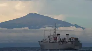 Пираты похитили двух россиян с судна в Экваториальной Гвинее - СМИ