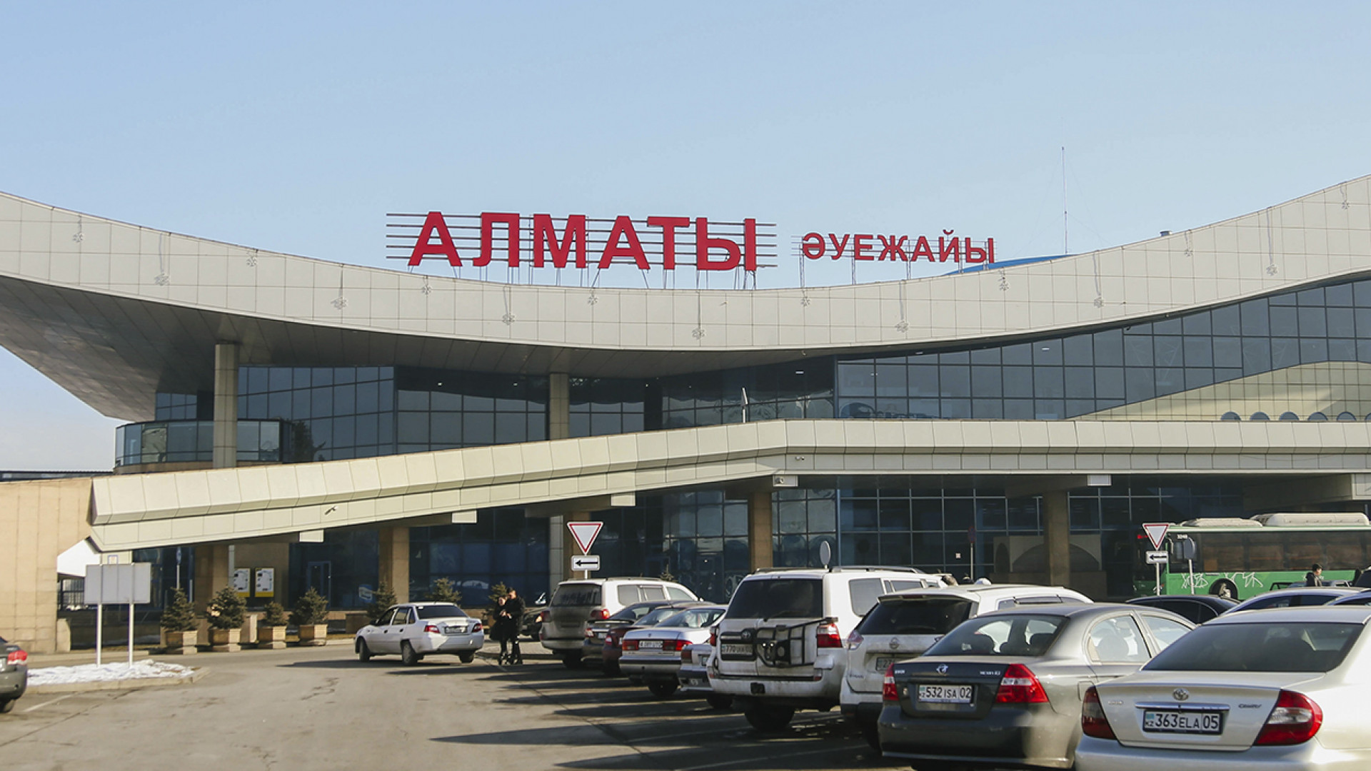 Международный аэропорт Алматы Турция