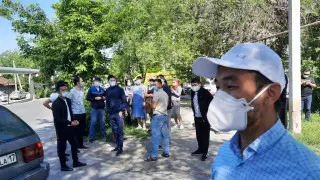 Сотрудники скорой помощи возмутились размером доплат в Шымкенте