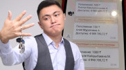 "128 миллион теңге түсті". Блогер мұқтаж жандарға осымен сегізінші үйге ақша жинап берді