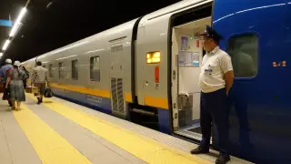 Названа дата возобновления ж/д сообщения