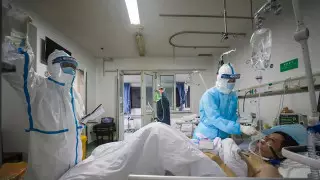 Дәрігер коронавирус жұқтырған егде жастағы науқастардың өлімнен қалай аман қалғанын айтты