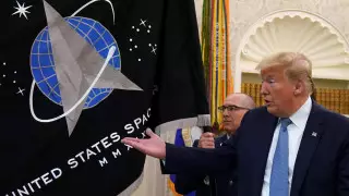 Трамп объявил о начале создания "супер-пупер" ракеты