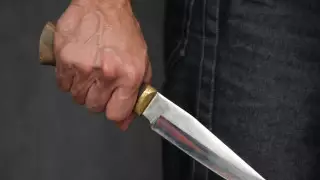 Астанчанин-дебошир угрожал ножом прохожим