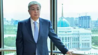 Токаев подписал поправки о президентских полномочиях