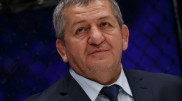 Отца Хабиба Нурмагомедова подключили к аппарату ИВЛ