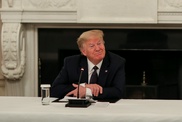 Трамп рассказал о своем методе профилактики коронавируса