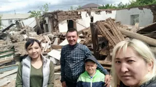 Семья инвалидов с четырьмя детьми в Нур-Султане лишилась дома