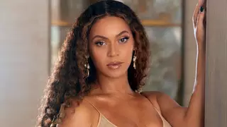 Бейонсе, Дженнифер Лопеc и Тейлор Свифт выступят на "Выпускном-2020" на YouTube