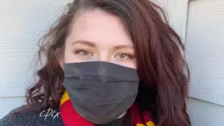 "Шалость удалась". Художница создала "магическую" маску для фанатов Гарри Поттера