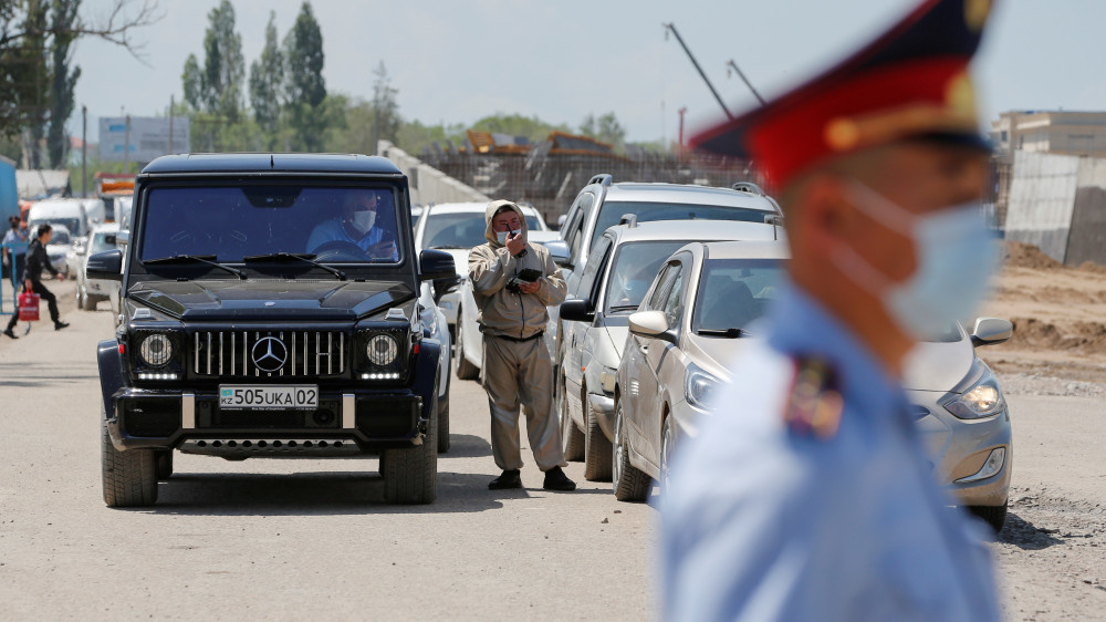 Блокпосты снимут в Алматинской области, но не везде