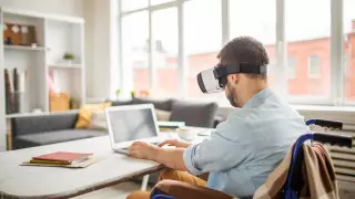 Facebook показала, как может выглядеть удаленная работа в будущем