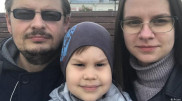 "Нас бросили!" Немцы-переселенцы не могут выехать из Казахстана