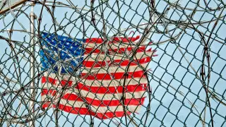 Тюрьмы в США закрыли из-за массовых беспорядков