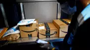 Сотрудники Amazon подали в суд на компанию из-за страха заразиться коронавирусом