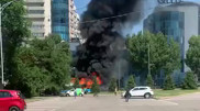 Пассажирский автобус горел в Алматы, пострадал водитель