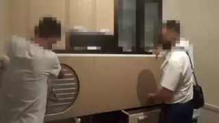 Чиновник из Мангистау получил взятку мебелью