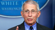Главный инфекционист США: "Пандемия далека от завершения"